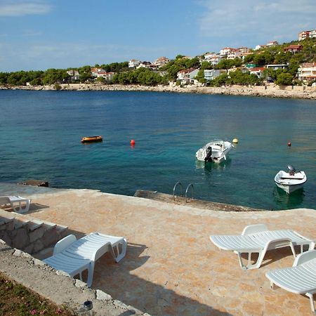 Apartments By The Sea Bilo, Primosten - 4191 Primošten Exterior foto